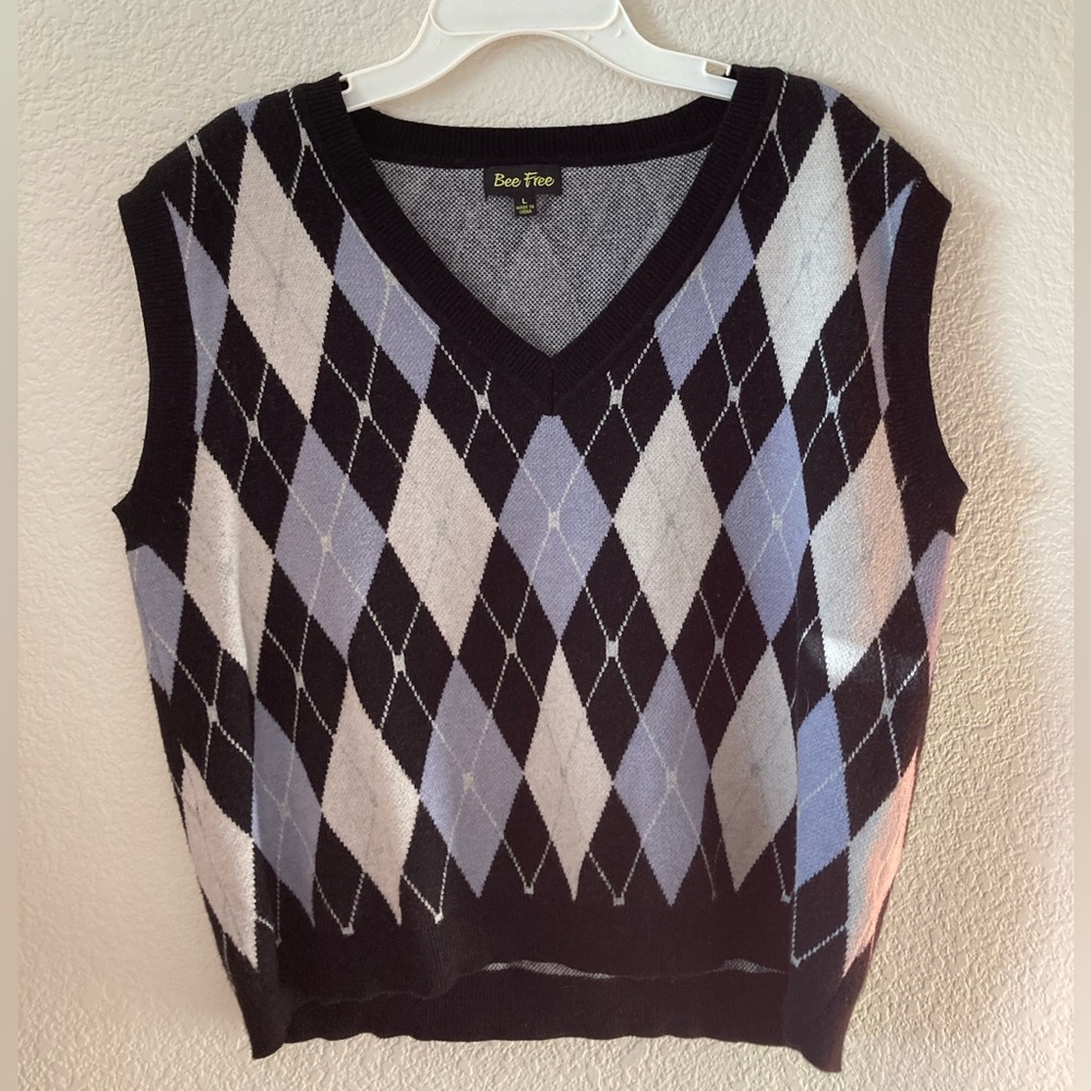 Bee Free Sweater Vest